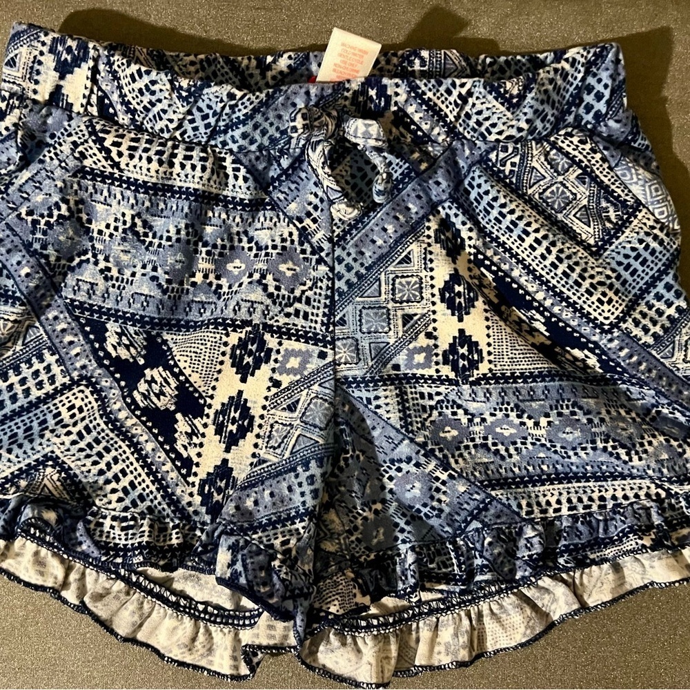 Blue Boho Geometric Print Ruffle Hem Shorts – Girls Size 6X